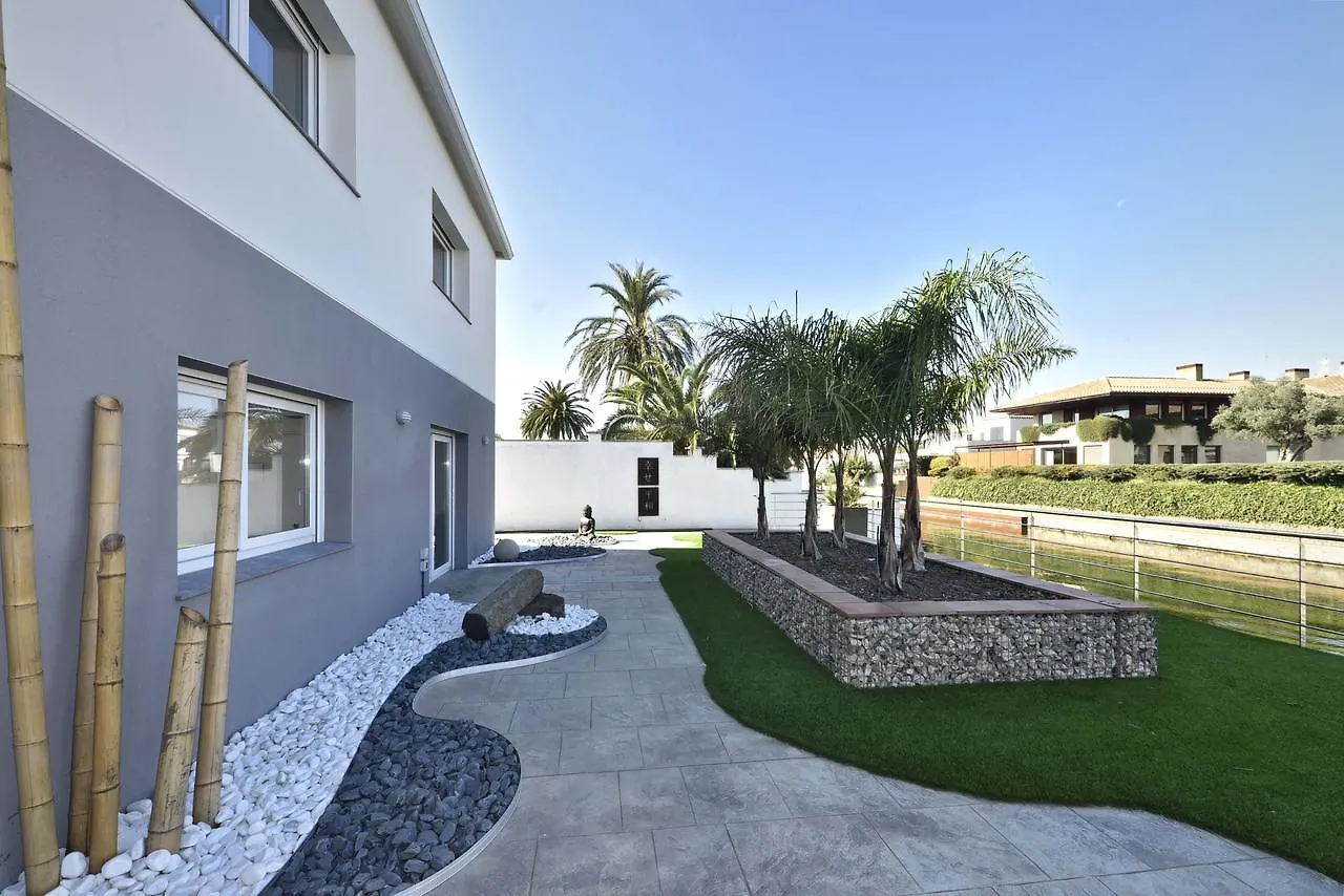Lv04 Villa Empuriabrava